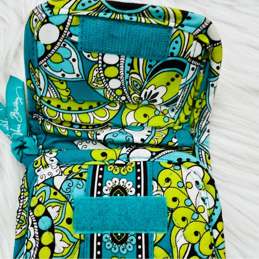 Vera Bradley Peacock Pattern Velcro Opening Wallet - Picture 3 of 8